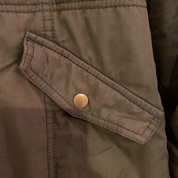 Fall/Winter Jacket - Picture 4 of 8